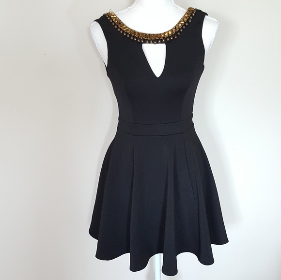 XOXO Dresses & Skirts - XOXO Little Black Dress Sz. Xs